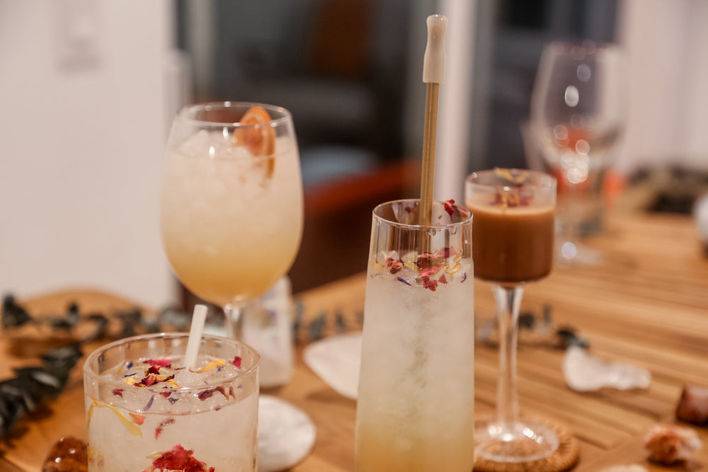 Herbal non-alcoholic cocktails made with Altar Native, served at the bar
